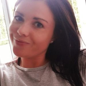 Meet your Posher, Caroline